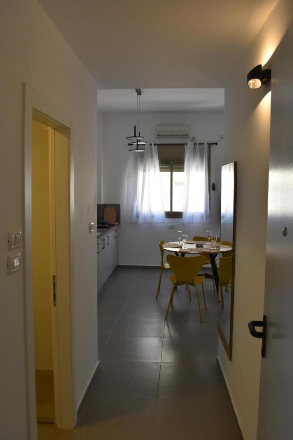 Luxury 2-Room Suite In The Center Of Downtown Haifa Exterior foto